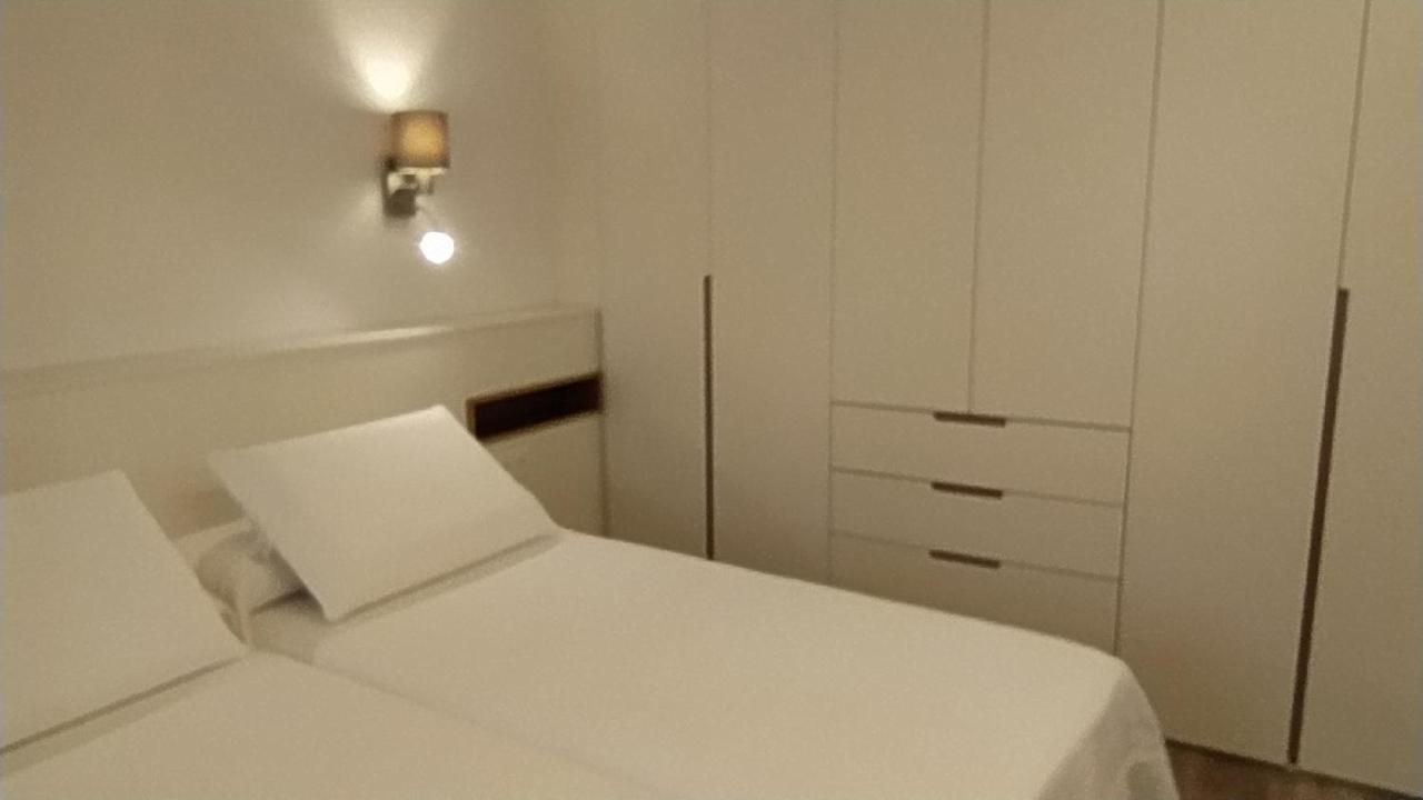 Atico Pleno Centro Parking Apartment เลออน ภายนอก รูปภาพ